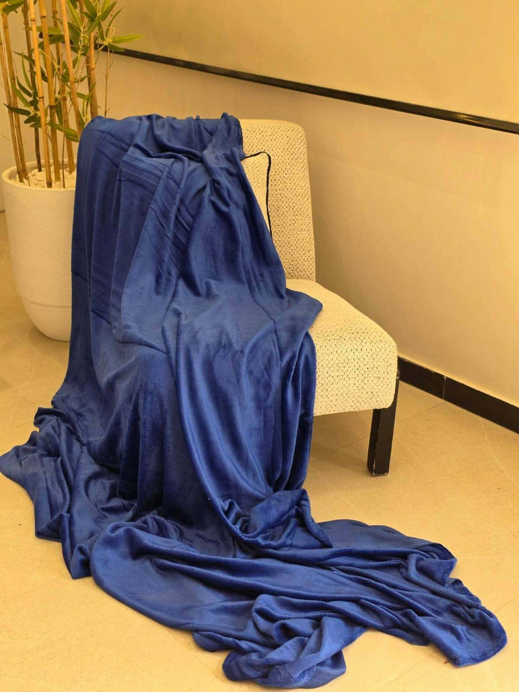 Plaid Luxe Uni – Doux & Élégant