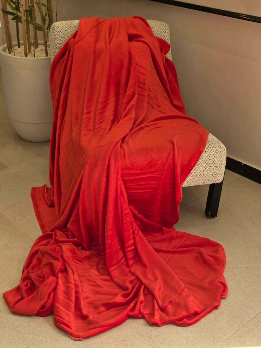 Plaid Luxe Uni – Doux & Élégant